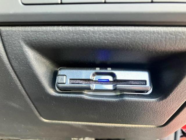ＭＡＺＤＡ３セダン ２０Ｓプロアクティブ　ツーリングセレクション　純正ナビ　Ｂｌｕｅｔｏｏｔｈ　ＤＶＤ　３６０度モニター　ドライバーモニタリング　ブラインドスポットモニター　ステアリングヒーター　前席シートヒーター　パワーシート　クルージングトラフィックサポート（20枚目）