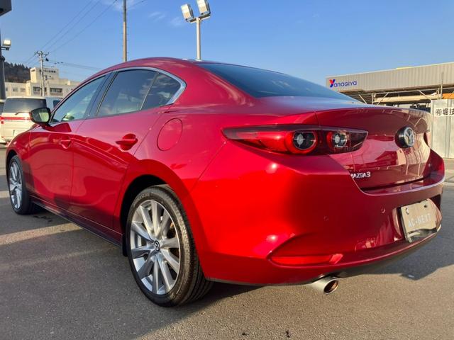 ＭＡＺＤＡ３セダン ２０Ｓプロアクティブ　ツーリングセレクション　純正ナビ　Ｂｌｕｅｔｏｏｔｈ　ＤＶＤ　３６０度モニター　ドライバーモニタリング　ブラインドスポットモニター　ステアリングヒーター　前席シートヒーター　パワーシート　クルージングトラフィックサポート（37枚目）