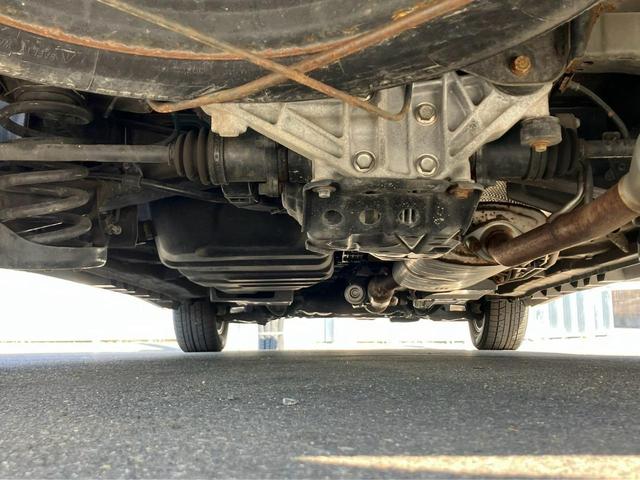 ヴェルファイアハイブリッド ＺＲ　４ＷＤ　１オーナー　アルパイン１０インチナビ　ＢＴ　ＤＶＤ　ＣＤ　バックモニター　パワーバックドア　パワーシート　クリアランスソナー　クルーズコントロール　ＨＩＤライト　両側電動スライドドア　ドラレコ（36枚目）