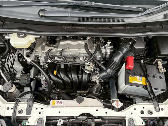 ヴォクシー ＺＳ　煌ＩＩ　ＴＲＤフルエアロ　純正１０インチナビ　バックカメラ　Ｂｌｕｅｔｏｏｔｈ　フルセグＴＶ　両側電動スラ　ドラレコ　ＥＴＣ２．０　衝突軽減ブレーキ　レーンキープ　ＬＥＤライト　オートハイビーム　ＭＴモード付（26枚目）