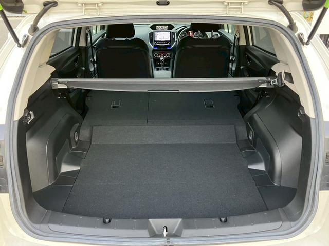 インプレッサスポーツ 2.0i-Sアイサイト 純正ナビ バックカメラ フルセグ Bluetooth ACC パワーシート 純正AW レーンキープ 衝突軽減 横滑り防止 スマートキー フォグランプ LEDライト オートエアコン アイドリングストップ(28枚目)