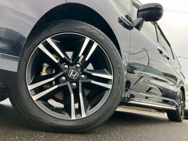 オデッセイハイブリッド ハイブリッドアブソルート・ホンダセンシンアドバンスＰ　純正７インチナビ　バックカメラ　ホンダセンシング　フリップダウンモニター　フルセグ　Ｂｌｕｅｔｏｏｔｈ　ＡＣＣ　ＥＴＣ　ドラレコ　両側電動スライドドア　ハーフレザーシート　ＢＳＭ　オートライト　フォグ（7枚目）
