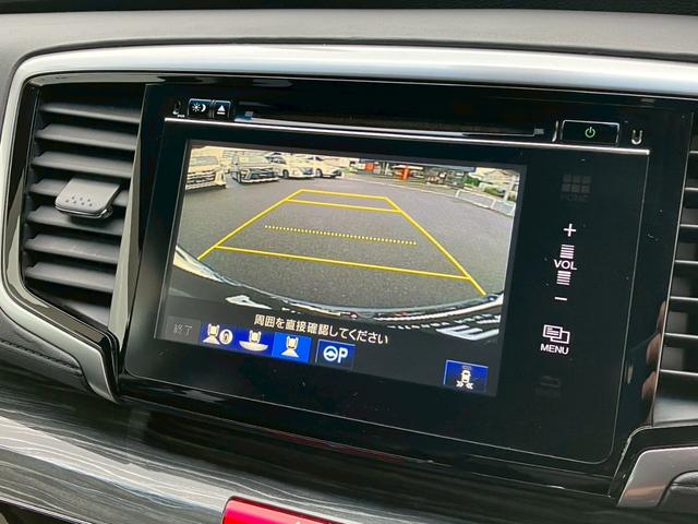 オデッセイハイブリッド ハイブリッドアブソルート・ホンダセンシンアドバンスＰ　純正７インチナビ　バックカメラ　ホンダセンシング　フリップダウンモニター　フルセグ　Ｂｌｕｅｔｏｏｔｈ　ＡＣＣ　ＥＴＣ　ドラレコ　両側電動スライドドア　ハーフレザーシート　ＢＳＭ　オートライト　フォグ（12枚目）