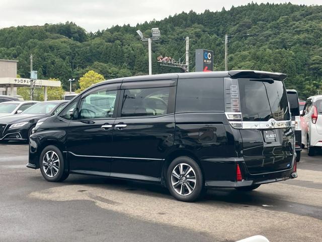 ヴォクシー ＺＳ　煌ＩＩＩ　ワンオーナー　アルパインナビ　フリップダウンモニター　バックカメラ　フルセグ　Ｂｌｕｅｔｏｏｔｈ　フルセグ　ＥＴＣ　テレビキャンセラー　クルコン　前後トドラレコ　両動スライドドア（32枚目）