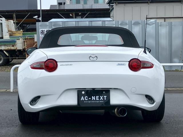 ロードスター Ｓスペシャルパッケージ　ワンオーナー　柿本改マフラー　純正ナビ　バックカメラ　フルセグ　Ｂｌｕｅｔｏｏｔｈ　幌オープン　純正ＡＷ　ＥＴＣ　６速ＡＴ　２ＷＤ　ＬＥＤヘッドライト　ＤＶＤ　プッシュスタート　横滑り防止（6枚目）