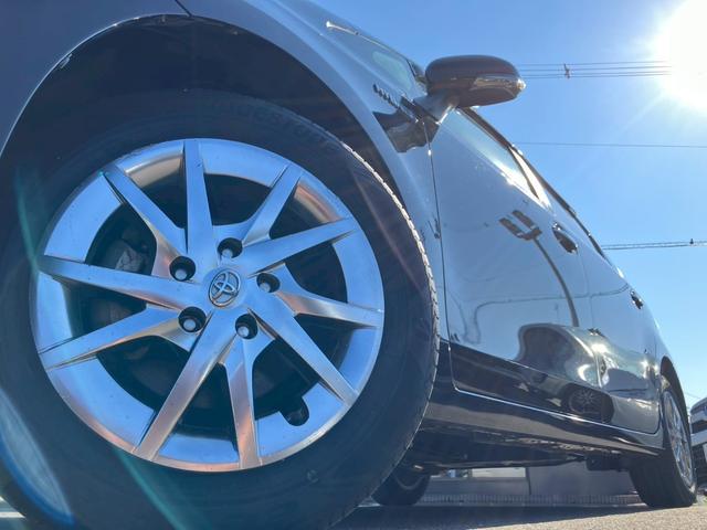 プリウスアルファ S チューン ブラック アルパイン9インチナビ バックカメラ フルセグ Bluetooth ETC オートライト 純正ホイールキャップ 電動格納ミラー ステアリングリモコン オートエアコン フォグランプ スマートキー(7枚目)