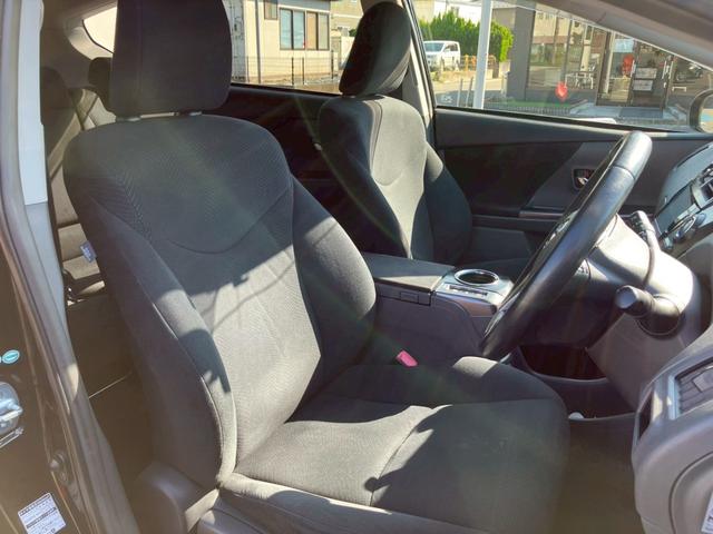 プリウスアルファ S チューン ブラック アルパイン9インチナビ バックカメラ フルセグ Bluetooth ETC オートライト 純正ホイールキャップ 電動格納ミラー ステアリングリモコン オートエアコン フォグランプ スマートキー(22枚目)