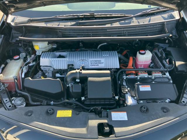 プリウスアルファ S チューン ブラック アルパイン9インチナビ バックカメラ フルセグ Bluetooth ETC オートライト 純正ホイールキャップ 電動格納ミラー ステアリングリモコン オートエアコン フォグランプ スマートキー(26枚目)