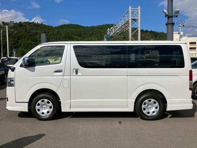ハイエースバン ロングスーパーGL ダークプライムS ワンオーナー モデリスタエアロ LEDヘッドライト 両側電動スライドドア デジタルインナミラー ナビ フルセグ バックカメラ Bluetooth CD DVD スマートキー 電格納ミラー シートカバー(5枚目)
