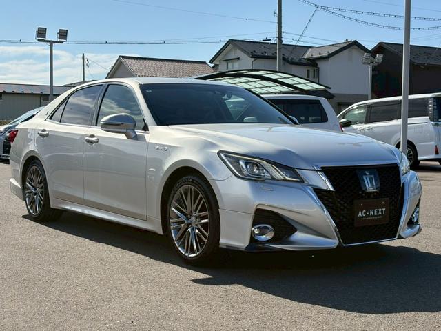 クラウンハイブリッド アスリートＧ　純正ディスプレイナビ　全周囲カメラ　フルセグ　Ｂｌｕｅｔｏｏｔｈ　クリソナ　ＡＣＣ　純正ＡＷ　前列ベンチレーション　パワーシート　ハンドルチルト　オートハイビーム　ＥＴＣ　革シート　レーンキープ（20枚目）