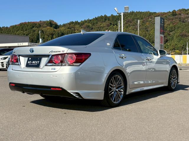 クラウンハイブリッド アスリートＧ　純正ディスプレイナビ　全周囲カメラ　フルセグ　Ｂｌｕｅｔｏｏｔｈ　クリソナ　ＡＣＣ　純正ＡＷ　前列ベンチレーション　パワーシート　ハンドルチルト　オートハイビーム　ＥＴＣ　革シート　レーンキープ（22枚目）