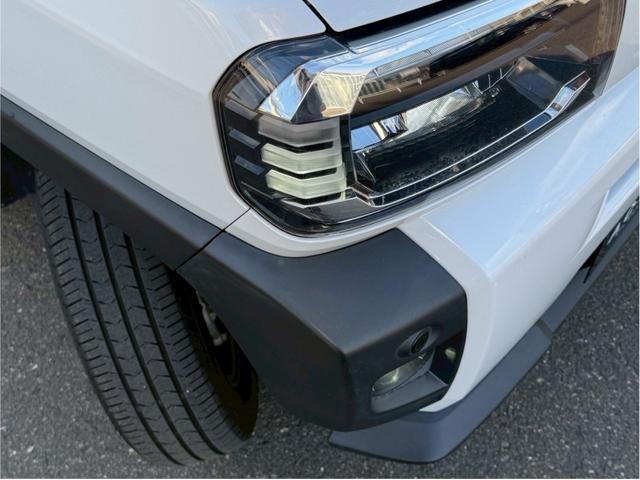 タフト Gターボ 純正ナビ 全方位カメラ フルセグ ドラレコ ETC LEDヘッドライト オートライト オートエアコン 電格納ミラー 前席シートヒーター スマートキー アイドリングストップ ガラスルーフ ルーフレール(32枚目)