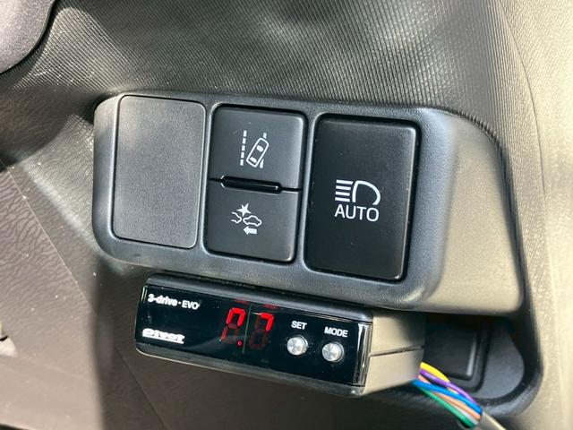 アクア Ｇ　ＧＲスポーツ・１７インチパッケージ　純正ナビ　バックカメラ　フルセグ　純正ＡＷ　クルコン　シートヒーター　ハーフレザーシート　ステアリングリモコン　ＬＥＤ　フォグランプ　ＥＴＣ　ドラレコ　オートライト　Ｂｌｕｅｔｏｏｔｈ　ＵＳＢ（15枚目）