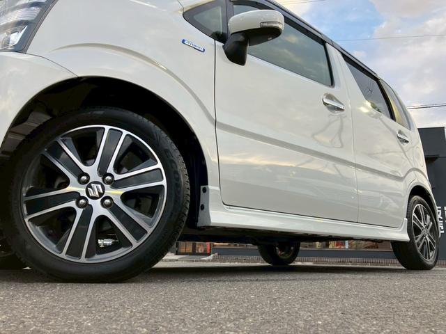 ワゴンＲスティングレー ハイブリッドＴ　純正７インチナビ　フルセグ　Ｂｌｕｅｔｏｏｔｈ　クルーズコントロール　プリクラッシュセーフティー　パドルシフト　オートライト　ステリモ　電格ミラー　ＥＴＣ　ドラレコ　シートヒーター　スマートキー（7枚目）