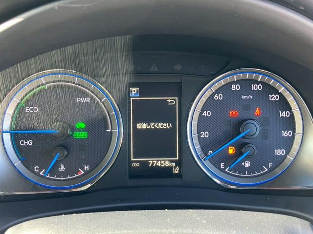 ハリアーハイブリッド プレミアム　アルパイン１０インチナビ　ＴＲＤフルエアロ　バックカメラ　フルセグ　Ｂｌｕｅｔｏｏｔｈ　ＡＣＣ　ＥＴＣ　ドラレコ　ハーフレザーシート　パワーシート　パワーバッグドア　スマートキー　オートエアコン（9枚目）