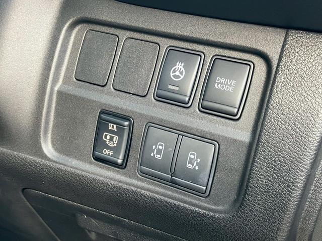 セレナ ｅ－パワー　ハイウェイスターＶ　純正９型ナビ　プロパイロット　全周囲カメラ　ハンドルヒーター　シートヒーター　衝突軽減ブレーキ　両側電動スライドドア　フルセグＴＶ　ＣＤ　ＤＶＤ　Ｂｌｕｅｔｏｏｔｈ　ＵＳＢ　レーンキープ　後席モニター（14枚目）