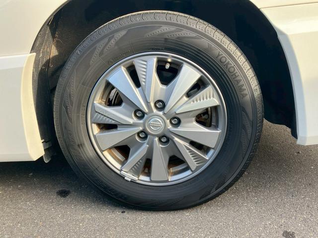 セレナ ｅ－パワー　ハイウェイスターＶ　純正９型ナビ　プロパイロット　全周囲カメラ　ハンドルヒーター　シートヒーター　衝突軽減ブレーキ　両側電動スライドドア　フルセグＴＶ　ＣＤ　ＤＶＤ　Ｂｌｕｅｔｏｏｔｈ　ＵＳＢ　レーンキープ　後席モニター（27枚目）