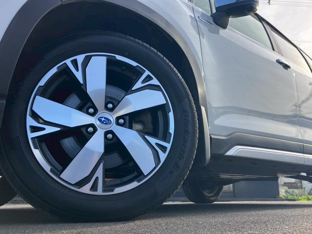 フォレスター アドバンス　純正８インチナビ　ＢＳＭ　全周囲カメラ　Ｄインナーミラー　Ｅボクサー　デジタルインナーミラー　ハンドルヒーター　ステアリングリモコン　パワーシート　パドルシフト　ＭＴモード　フルセグＴＶ　ＵＳＢ（7枚目）