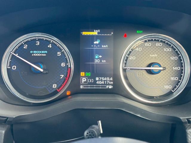 フォレスター アドバンス　純正８インチナビ　ＢＳＭ　全周囲カメラ　Ｄインナーミラー　Ｅボクサー　デジタルインナーミラー　ハンドルヒーター　ステアリングリモコン　パワーシート　パドルシフト　ＭＴモード　フルセグＴＶ　ＵＳＢ（8枚目）