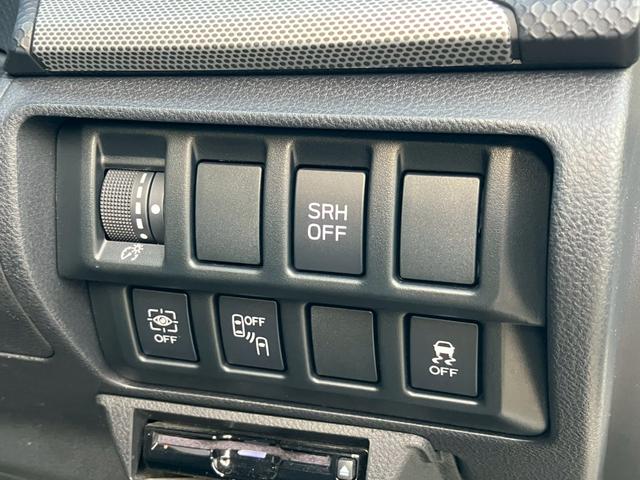 フォレスター アドバンス　純正８インチナビ　ＢＳＭ　全周囲カメラ　Ｄインナーミラー　Ｅボクサー　デジタルインナーミラー　ハンドルヒーター　ステアリングリモコン　パワーシート　パドルシフト　ＭＴモード　フルセグＴＶ　ＵＳＢ（16枚目）