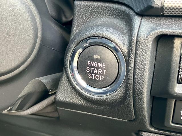 フォレスター アドバンス　純正８インチナビ　ＢＳＭ　全周囲カメラ　Ｄインナーミラー　Ｅボクサー　デジタルインナーミラー　ハンドルヒーター　ステアリングリモコン　パワーシート　パドルシフト　ＭＴモード　フルセグＴＶ　ＵＳＢ（17枚目）