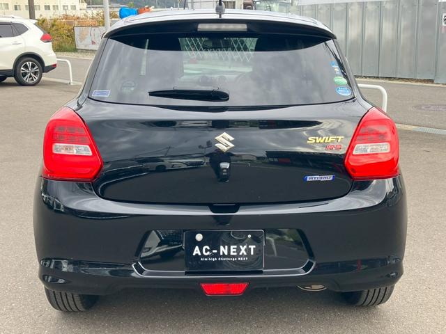 スイフト 　純正７インチナビ　全周囲カメラ　ＭＴモード　パドルシフト　ＡＣＣ　フルセグＴＶ　Ｂｌｕｅｔｏｏｔｈ　ＣＤ　ＤＶＤ　レーンキープ　衝突軽減ブレーキ　フォグランプ　リアフォグ　ＥＴＣ　リアスポイラー（6枚目）