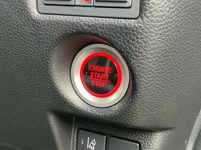 Ｎ－ＢＯＸカスタム Ｌターボ　純正９インチナビ　パドルシフト　合皮シート　ＡＣＣ　ステアリングリモコン　バックカメラ　オートライト　ＬＥＤライト　フルセグＴＶ　ＣＤ　ＤＶＤ　両側電動スライドドア　レーンキープ　衝突軽減　ＥＴＣ（15枚目）