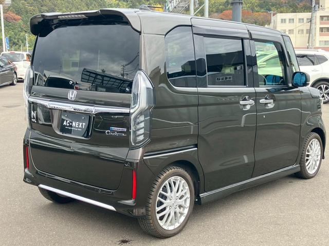 Ｎ－ＢＯＸカスタム Ｌターボ　純正９インチナビ　パドルシフト　合皮シート　ＡＣＣ　ステアリングリモコン　バックカメラ　オートライト　ＬＥＤライト　フルセグＴＶ　ＣＤ　ＤＶＤ　両側電動スライドドア　レーンキープ　衝突軽減　ＥＴＣ（23枚目）