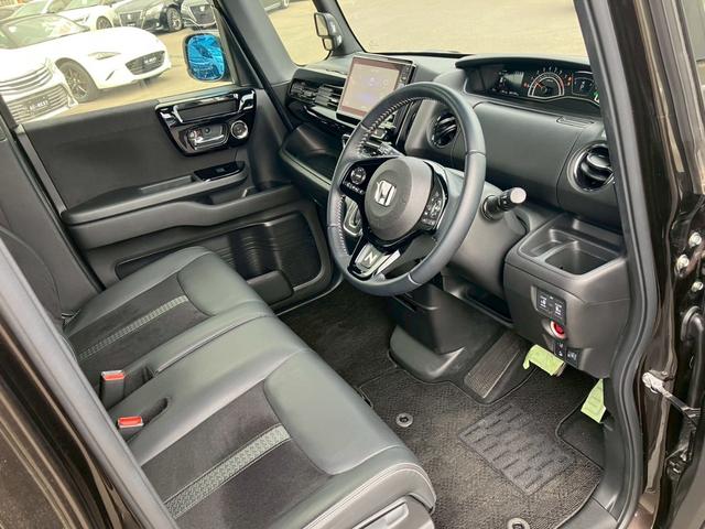 Ｎ－ＢＯＸカスタム Ｌターボ　純正９インチナビ　パドルシフト　合皮シート　ＡＣＣ　ステアリングリモコン　バックカメラ　オートライト　ＬＥＤライト　フルセグＴＶ　ＣＤ　ＤＶＤ　両側電動スライドドア　レーンキープ　衝突軽減　ＥＴＣ（24枚目）