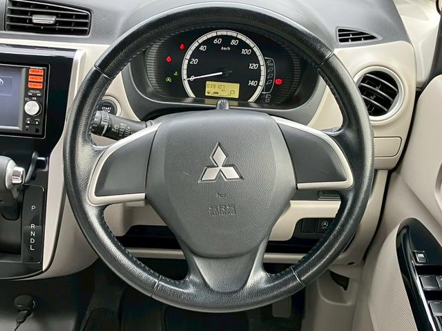 【エアバック】安全装備も当然搭載！万が一の事故でもドライバーを守ります。