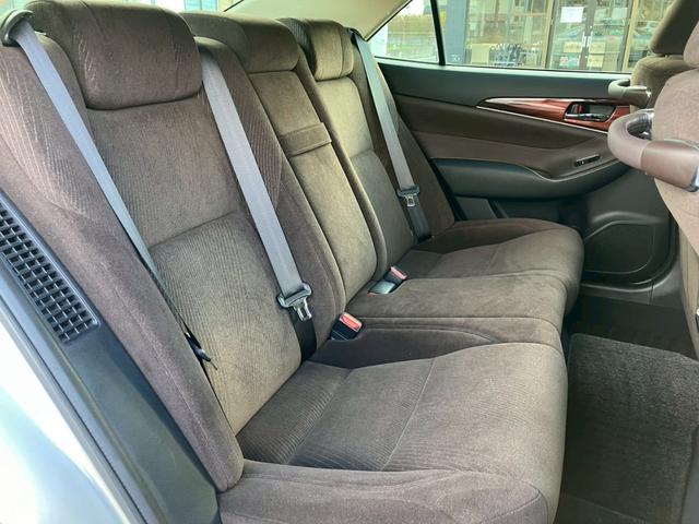 クラウンハイブリッド ロイヤルサルーン ステアリングヒーター バックカメラ パワーシート フルセグTV フォグランプ オートライト ステリモ CD DVD Bluetooth クリアランスソナー アダプティブクルーズコントロール(24枚目)