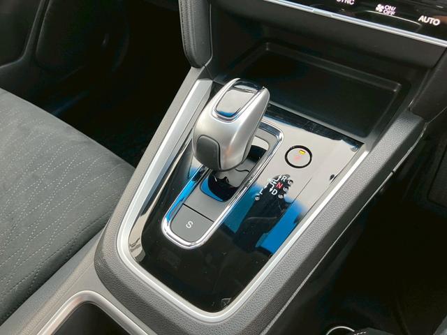 シャトル ハイブリッドZ ホンダセンシング 純正7インチナビ ホンダセンシング ステリモ フルセグTV Bluetooth CD DVD スマキー キーレス ACC ハーフレザーシート レーンキープ ETC フォグランプ ドラレコ パドルシフト(14枚目)