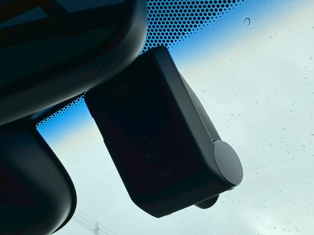 シャトル ハイブリッドZ ホンダセンシング 純正7インチナビ ホンダセンシング ステリモ フルセグTV Bluetooth CD DVD スマキー キーレス ACC ハーフレザーシート レーンキープ ETC フォグランプ ドラレコ パドルシフト(17枚目)