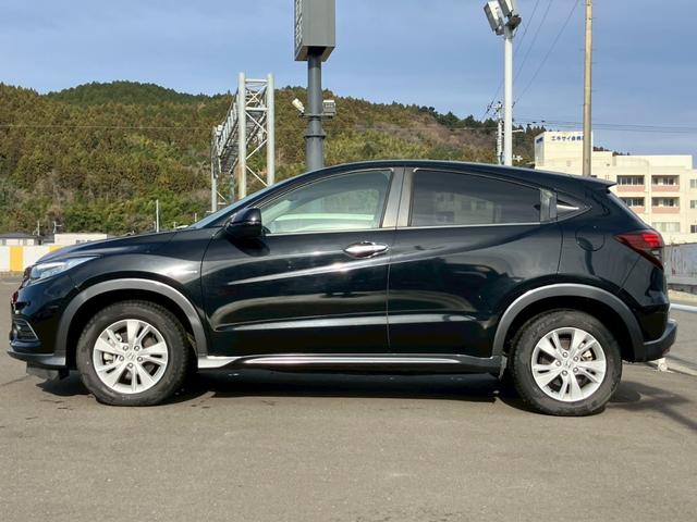 ヴェゼル ハイブリッドX・ホンダセンシング 純正9インチナビ バックカメラ フルセグ Bluetooth ACC ホンダセンシング ドラレコ CD DVD ETC オートライト 純正AW オートエアコン エコモード ステアリングリモコン(5枚目)