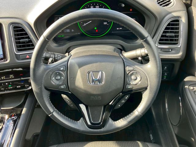 ヴェゼル ハイブリッドX・ホンダセンシング 純正9インチナビ バックカメラ フルセグ Bluetooth ACC ホンダセンシング ドラレコ CD DVD ETC オートライト 純正AW オートエアコン エコモード ステアリングリモコン(9枚目)