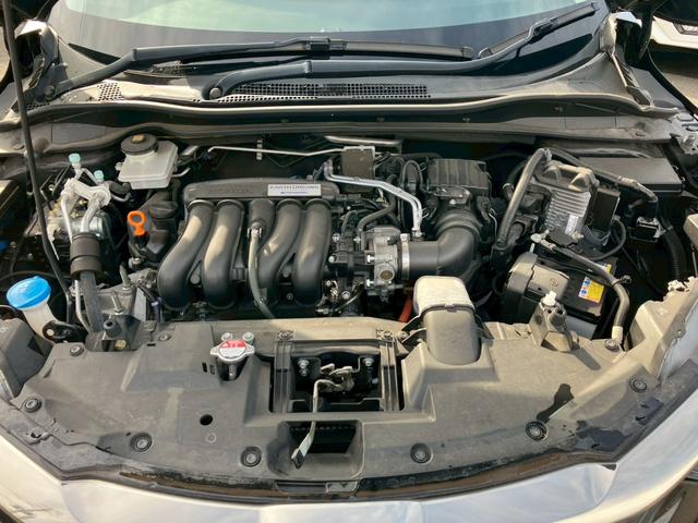 ヴェゼル ハイブリッドX・ホンダセンシング 純正9インチナビ バックカメラ フルセグ Bluetooth ACC ホンダセンシング ドラレコ CD DVD ETC オートライト 純正AW オートエアコン エコモード ステアリングリモコン(27枚目)