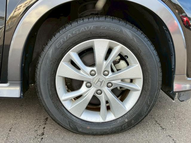 ヴェゼル ハイブリッドX・ホンダセンシング 純正9インチナビ バックカメラ フルセグ Bluetooth ACC ホンダセンシング ドラレコ CD DVD ETC オートライト 純正AW オートエアコン エコモード ステアリングリモコン(29枚目)
