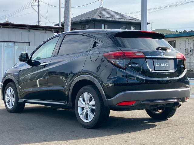 ヴェゼル ハイブリッドX・ホンダセンシング 純正9インチナビ バックカメラ フルセグ Bluetooth ACC ホンダセンシング ドラレコ CD DVD ETC オートライト 純正AW オートエアコン エコモード ステアリングリモコン(33枚目)