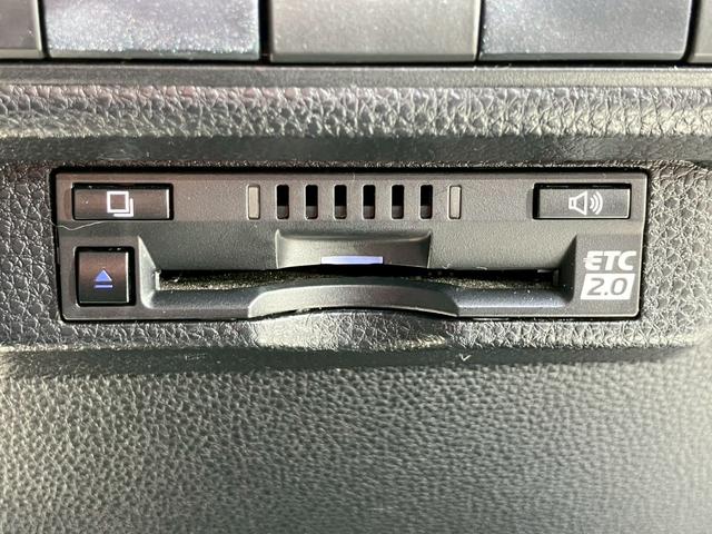 カローラツーリング ハイブリッド ダブルバイビー DPオーディオ ステアリングヒーター 置くだけ充電 ハーフレザー フォグランプ ACC レーンキープ ETC2.0 フルセグTV Bluetooth AC100V バックカメラ 衝突軽減ブレーキ(18枚目)