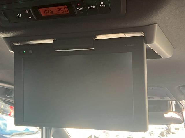 ノア ハイブリッドＳｉ　ダブルバイビー　純正ナビ／フルセグＴＶ／シートヒーター／ビルトインＥＴＣ（10枚目）