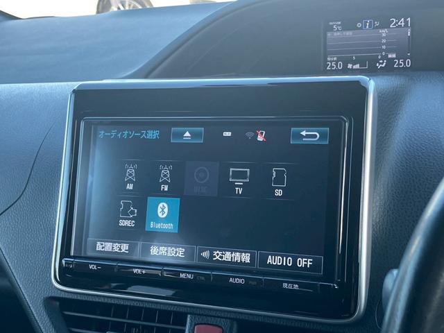 ノア ハイブリッドＳｉ　ダブルバイビー　純正ナビ／フルセグＴＶ／シートヒーター／ビルトインＥＴＣ（13枚目）