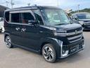 働いているスタッフは、中古車販売に携わってきたスタッフばかりなので車の知識やアドバイスはお任せください。「買ってよかった」「乗って楽しい」と思える一台のご提供をお約束します!