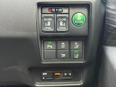 両側電動スライドドア／ＥＣＯＮ／横滑り防止／衝突被害軽減ブレーキ／コーナーセンサー／レーンキープ 6