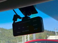 ڥɥ饤֥쥳۰֤˼դ뤳ȤǱȲϿƤɥ饤֥쥳ϡΤκݤ˳ΤʾڵǽϤȯƤޤ 7