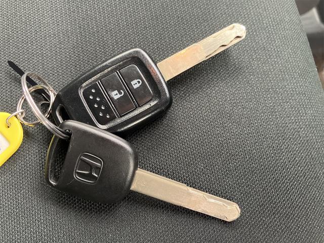 Ｎ－ＶＡＮ Ｇ　４ＷＤ　ＥＴＣ　両側スライドドア　ナビ　ＴＶ　キーレスエントリー　アイドリングストップ　後席モニター　ＣＶＴ　ＥＳＣ　エアコン　パワーステアリング　パワーウィンドウ（11枚目）