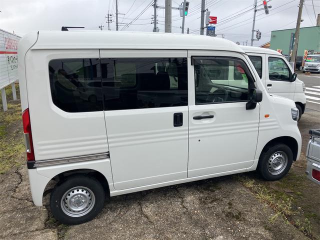 Ｎ－ＶＡＮ Ｇ　４ＷＤ　ＥＴＣ　両側スライドドア　ナビ　ＴＶ　キーレスエントリー　アイドリングストップ　後席モニター　ＣＶＴ　ＥＳＣ　エアコン　パワーステアリング　パワーウィンドウ（14枚目）