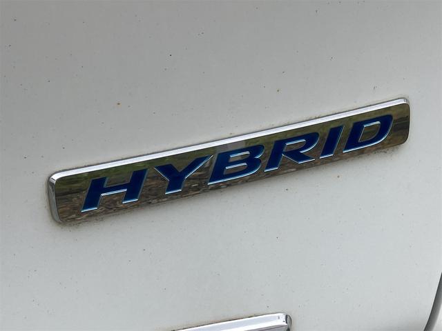 フリードハイブリッド ジャストセレクション　ＥＴＣ　バックカメラ　ナビ　ＴＶ　オートクルーズコントロール　両側電動スライドドア　ＨＩＤ　スマートキー　電動格納ミラー　３列シート　ウォークスルー　ＣＶＴ　アルミホイール　盗難防止システム（35枚目）