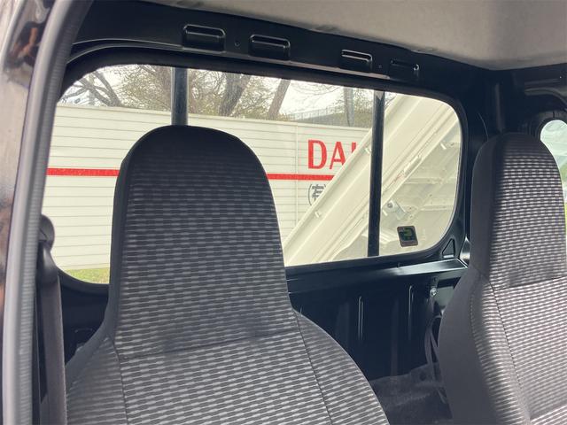 ハイゼットトラック ジャンボエクストラ 4WD 軽トラック MT 衝突被害軽減システム クリアランスソナー ETC スマートキー アイドリングストップ 電動格納ミラー オートライト ESC エアコン パワーステアリング パワーウィンドウ(68枚目)