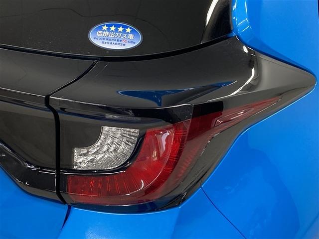 ヤリス Ｘ　ＤＶＤ再生　ミュージックプレイヤー接続可　バックカメラ　衝突被害軽減システム　ワンオーナー　横滑り防止　運・助・サイドエアバッグ　ＡＢＳ　スマートキー　トヨタ車両検査証明書（7枚目）