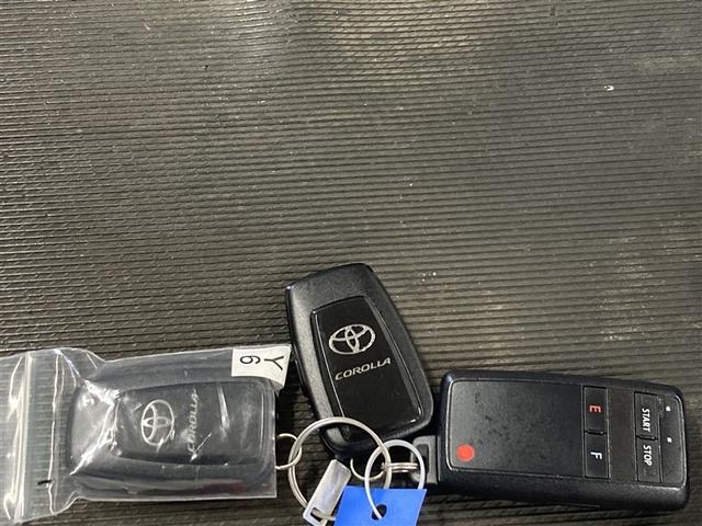 カローラツーリング ハイブリッド ダブルバイビー 4WD メモリーナビ ミュージックプレイヤー接続可 バックカメラ 衝突被害軽減システム ETC ドラレコ LEDヘッドランプ ワンオーナー(38枚目)